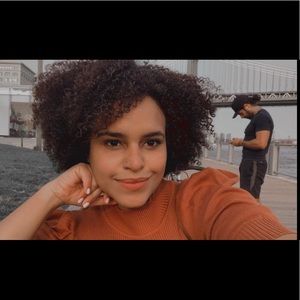 Meet your Posher, Ericka